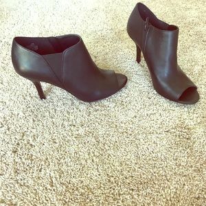 Nine West black peep toe booties